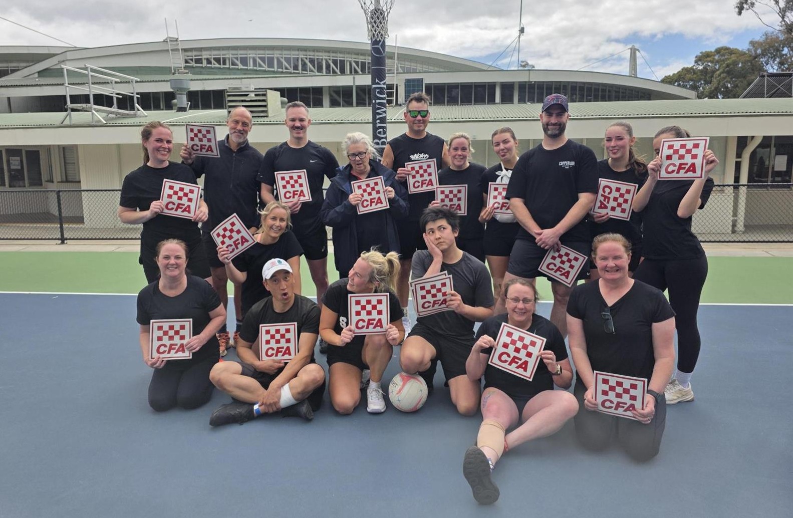 The two CFA netball teams